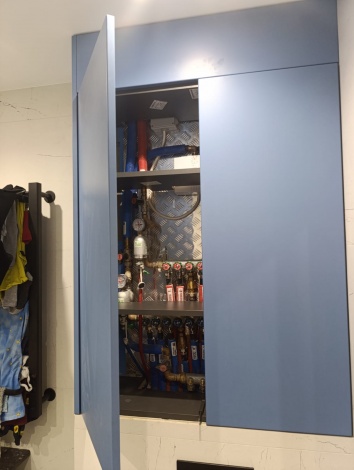 СИМ136. Шкафчик в Ванную