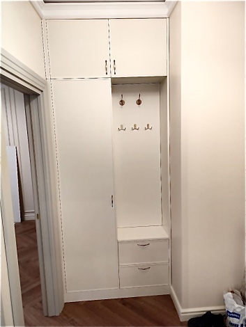 Прихожая в нишу