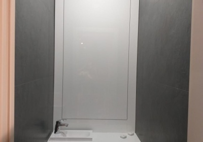 Заказ УТ21 шкафчик с раковиной в туалет