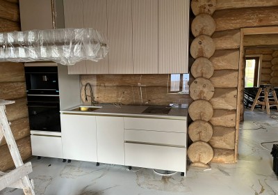 СИМ130. Белая кухня с островом